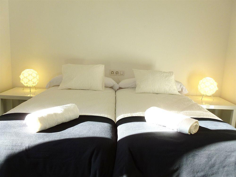 Super Balmes Guest House Barcelona Eksteriør billede
